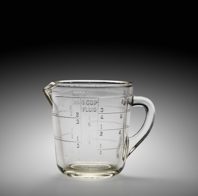 Pyrex Liquid Measuring Cup, Corning Glass Works