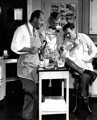 R.F. Barlow, G.J. Mackey, and E.E. Shankin training in the Test Kitchen. Photography by Ayres Stevens, 1946. Courtesy of Corning Incorporated, Department of Archives and Record Management