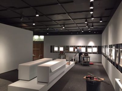 Changing gallery during construction